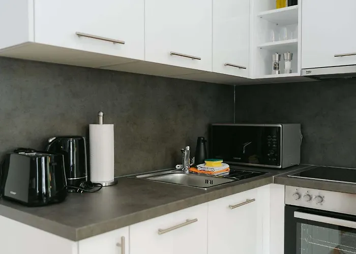 Calm 1br Perfect For 4-6 Metro Close To Naschmarkt Apartment