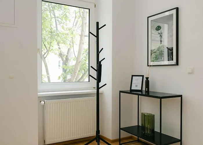 Calm 1br Perfect For 4-6 Metro Close To Naschmarkt Apartment
