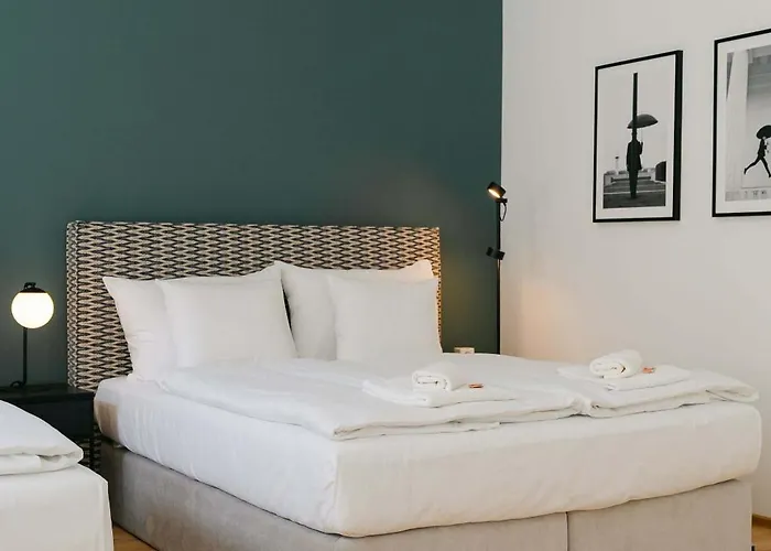 Calm 1br Perfect For 4-6 Metro Close To Naschmarkt Apartment *