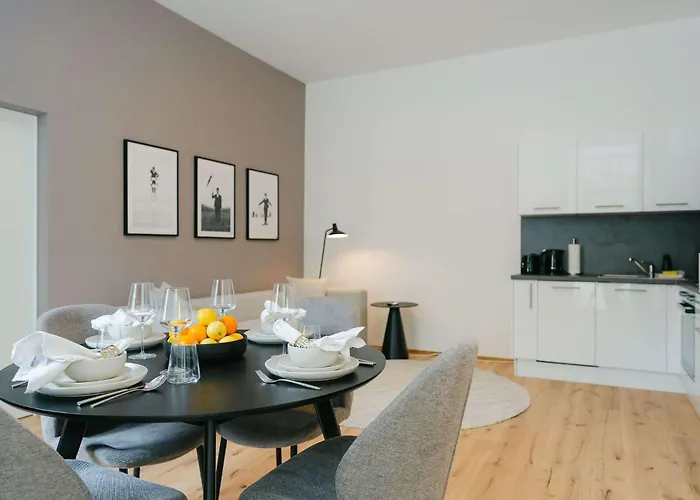Calm 1br Perfect For 4-6 Metro Close To Naschmarkt Apartment